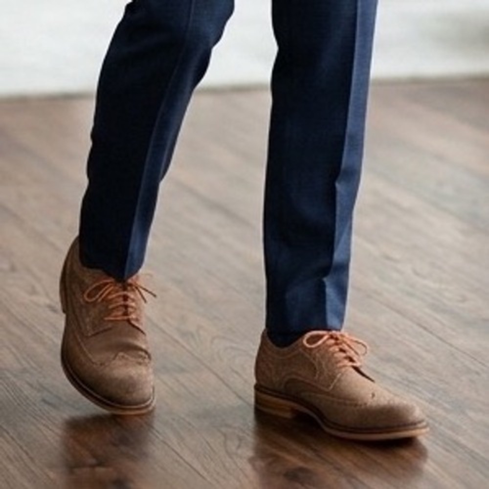 Donald Pliner Mens Brown Suede Wingtip Oxford Dress Shoes Orange Laces Size 10